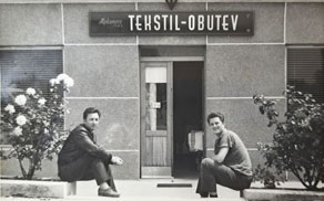 Alpkomercova poslovalnica Tekstil-obutev v Bovcu. (E. Trinka, zasebna last)