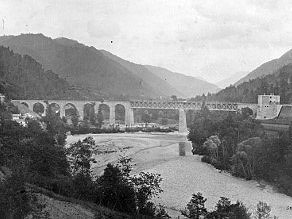 Dokončan viadukt s trdnjavama Dokončan viadukt s trdnjavama