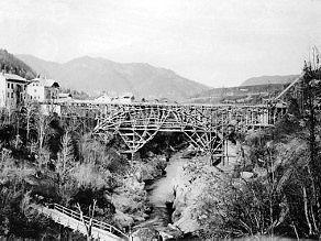 Construction of a concrete bridge leading to the railway station. Construction of a concrete bridge leading to the railway station.